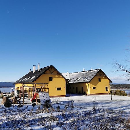 Apartman S Terasou A Vyhledem Na Jezero Lipno Kovarov  Buitenkant foto