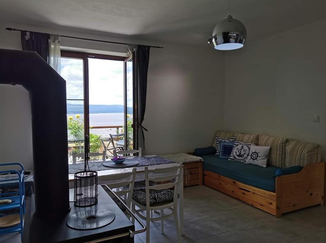 Apartman S Terasou A Vyhledem Na Jezero Lipno Kovarov  Buitenkant foto