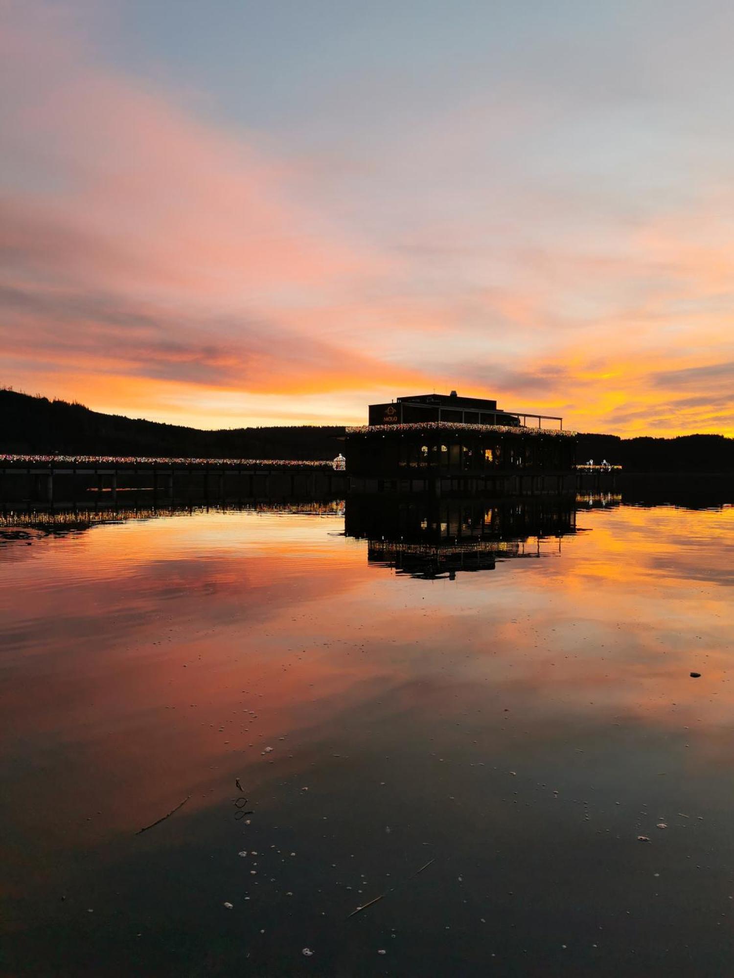 Apartman S Terasou A Vyhledem Na Jezero Lipno Kovarov  Buitenkant foto