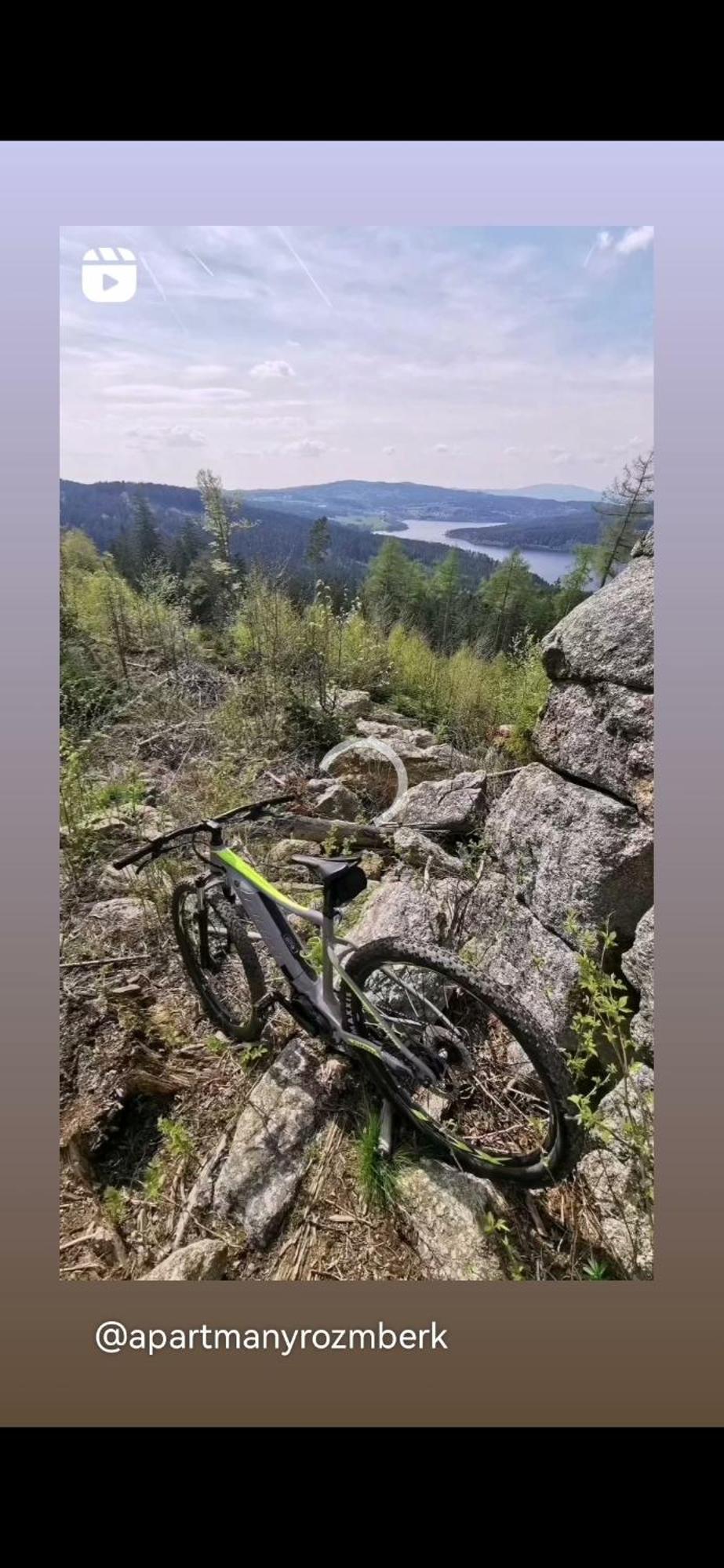 Apartman S Terasou A Vyhledem Na Jezero Lipno Kovarov  Buitenkant foto